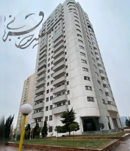 ۱۴۵ متر ۳ خواب /بازسازی شده /نورو نقشه عاالی