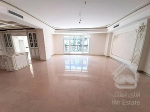 200 متری .سه خوابه .نوساز.دوپارگینگ.بلوارفردوس