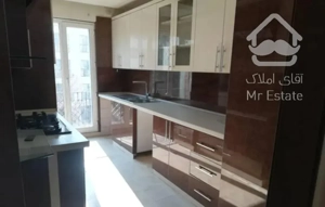 ونک ۱۰۲ متر