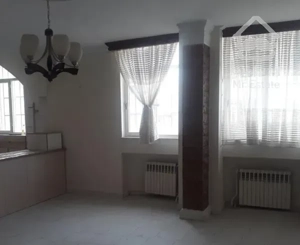 آلاله شرقی۷۳/ متر /دوخواب /سالن پرده خور/خوش نقشه