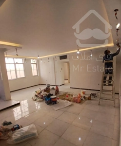 ۸۰متری آپارتمان بازسازی شده  / املاک قنبری