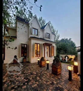 /خرید ویلا 270متری دوبلکس نما سوئیسی سنددار/