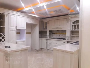 خرید و فروش ۹۸متر ۱۱ساله فول