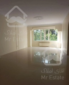 قلهک.۱۶۰متر/۳خواب/فول امکانات/