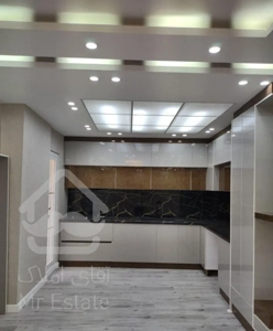 فروش واحد طبقه اول راه جدا ۱۰۰ متری خیابان بابک