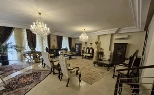 ۲۱۰ متر آپارتمان با پلان تفکیکی / شهرک غرب
