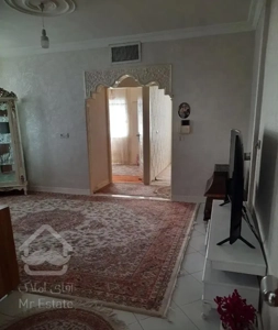 آپارتمان تک واحدی ۵۵ متری ۲ خوابه درخ عجب گل