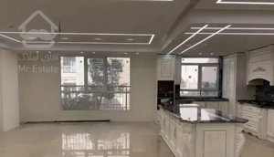 تهرانسر ۱۰۰متر کلید نخورده فول امکانات هرطبقه۲واحد