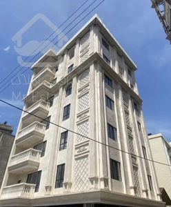 آپارتمان ۱۳۰ متری کریم آباد