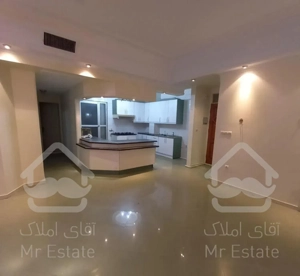 ۱۱۰ متر ۲ خ فول امکانات ۱۸۲ غربی