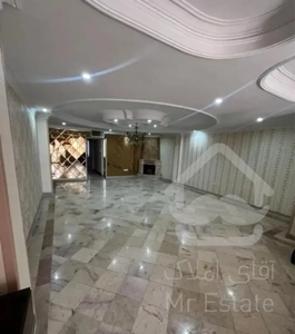 ۱۰۳ متر ۲ خواب کف پارکت با پارکینگ و انباری