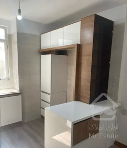 فروش آپارتمان ۴۰ متری ۱ خوابه طبقه ۴ در میدان حر