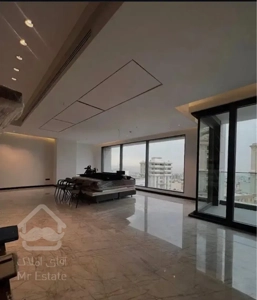 بلوار ۲۴ متری/ ۲۶۵ متر مدرن / فول مشاعات/ ویو ابدی