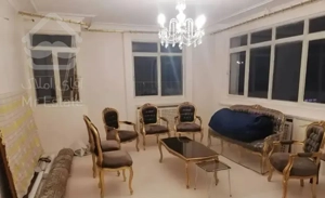 ۱۴۰ متری در هفت تیر /لوکیشن تقاطع پیروزی