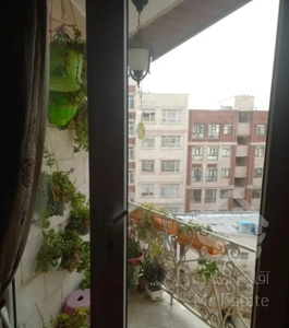 171 متر سه خواب/دو پارکینگ/دائمی