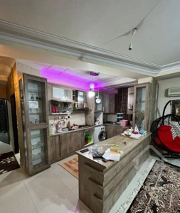 رهن آپارتمان ۱۲۵ متری ۲ خوابه زعفرانیه