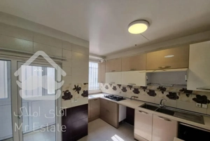 ۹۲ متر فول امکانات کارگر شمالی ( نزدیک نصرت )