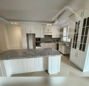 فروش 200 متری پاسداران