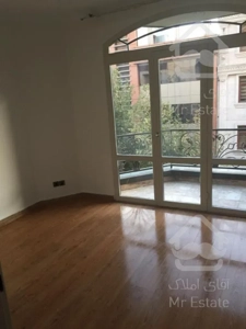 105 متر / قلب هروی