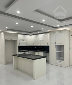 فروش آپارتمان ۱۵۵ متری / کلید اول / زیتون کارمندی