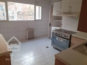 اجاره و رهن آپارتمان محمودیه 210  متر لوکس