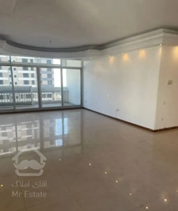 210متر/آپارتمان/ویووشمال و جنوب /هرمزان