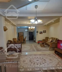 ۹۰ متر / ۲ خواب / فول امکانات / آلاله شرقی