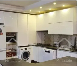 ۹۰متر ، نوساز،لوکیشن سعادت آباد