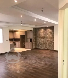 ۱۱۱ متر / ایران زمین / امکانات فول