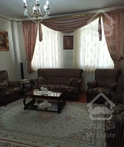 72متر/2خواب/پارکینگ وانباری/کم پله