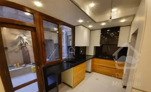 * گیشا ۵۹ متر ۷ ساله *