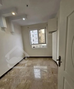 ۷۵ متر سالن پرده خور روبه کوچه اباذر گلستان ها