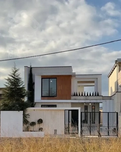 ویلا مینیمال 200متری