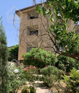 آپارتمان 111متری فاز سه مهرشهر ورودی