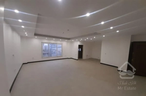 ۱۲۰متری ۲خوابه طبقه۳ شهری طالب آملی ۲۰متری خیابان