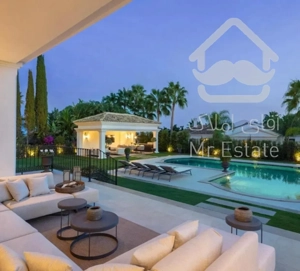 آپارتمان ۱۷۵ متری ۳ خواب ویو باغ