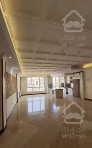 ۱۱۱متر*فول امکانات*سالن پرده خور*اباذر