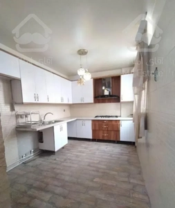 ۸۵متر ۲خواب/غرق نور/فول بازسازی/صادقیه