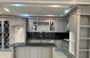 آپارتمان110متری/جنوبی سمت خیابان/لوکس/اکبری