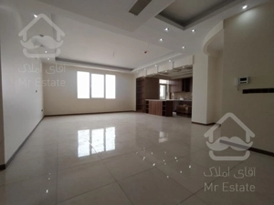 ۱۰۲ متر « کلید نخورده » رو به آفتاب/ شهرزیبا