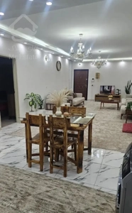 واحد لوکس ۸۲ متری