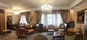 فروش آپارتمان ۱۹۰ متری ۳ خوابه در گاندی