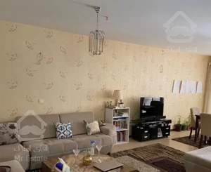 ۸۵متر دریاچه