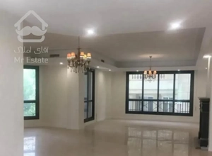 ۱۱۲ متر ( نوساز ، فول امکانات )  ستارخان