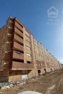 آپارتمان ۱۱۳ متری ۲ خوابه منظریه همکف نقد و اقساط