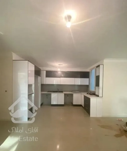 ۶۰متر/پارکینگ/آسانسور