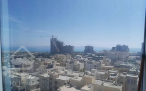 ۶۰ متری در برج دوقلو آپادانا