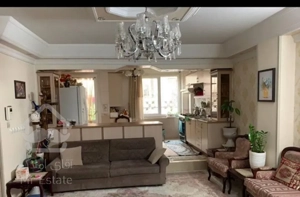 فروش آپارتمان ۶۸ متری در امامزاده حسن(ع)