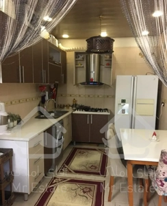 آپارتمان تکواحدی با پارکینگ اختصاصی