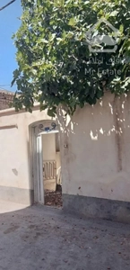 حیاط واقع در ابوذر